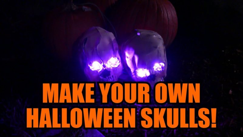 Halloween Plastic Skulls